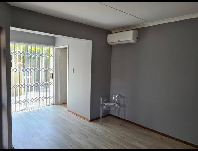 OFFICE PROPERTY TO RENT IN RANDPARK RIDGE
